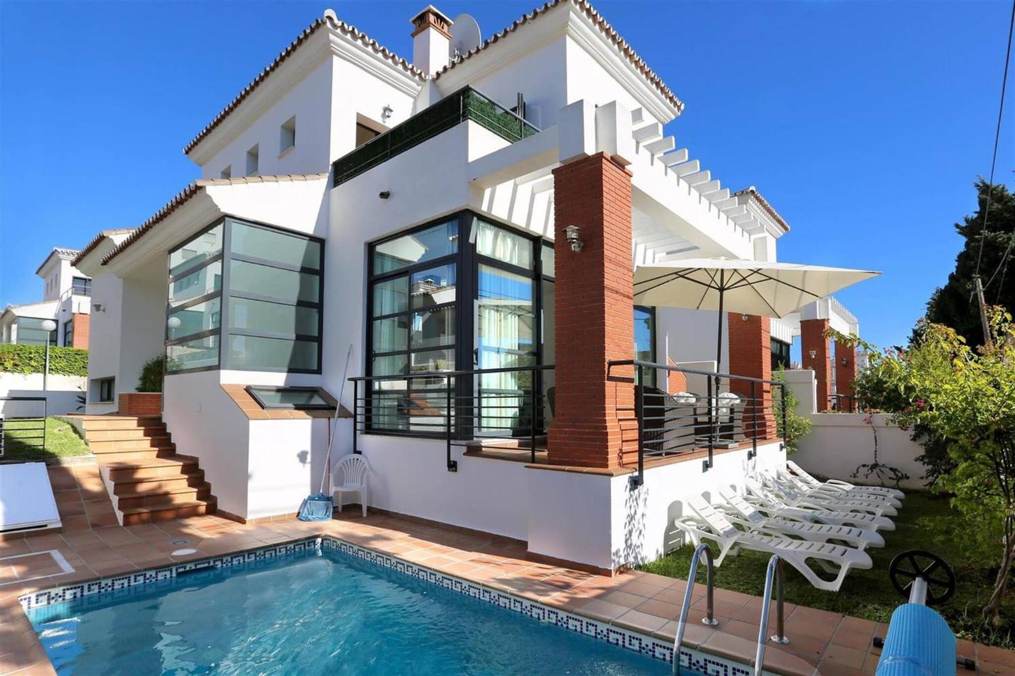 011 Bright And Spacious Villa With Private Pool Benalmádena Εξωτερικό φωτογραφία